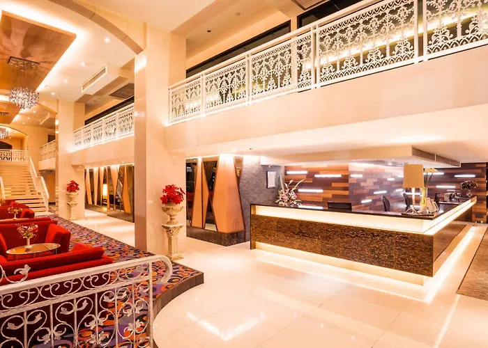 Hotel Grand Lord Boutique -srinakarin