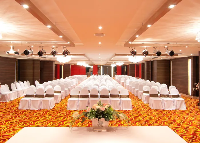 Grand Lord Boutique -srinakarin Bangkok