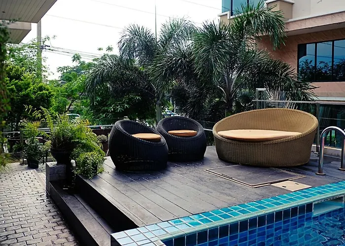 Hotel Grand Lord Boutique -srinakarin Bangkok