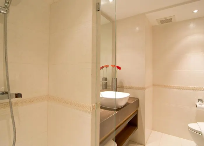 Grand Lord Boutique -srinakarin Hotel Bangkok